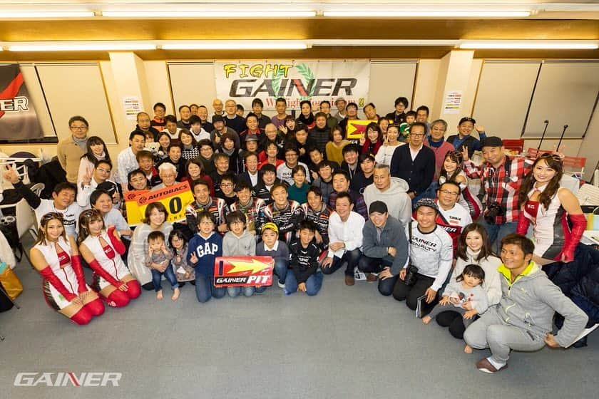 星野一樹さんのインスタグラム写真 - (星野一樹Instagram)「昨日は #GAINER ファン感謝祭でした‼️ トークショーやサイン会、それからクイズなど、ビュッフェ形式のご飯もあり、皆さんと一緒に楽しませて頂きました！！ 自分は今年からGAINERにお世話になりましたが、GAINERファンの皆様が温かく迎え入れてくださり、本当に感謝しています！ありがとうございました‼️ また来年、サーキットで皆さんにお会いできるのを楽しみにしています‼️」12月17日 18時47分 - kazukihoshino