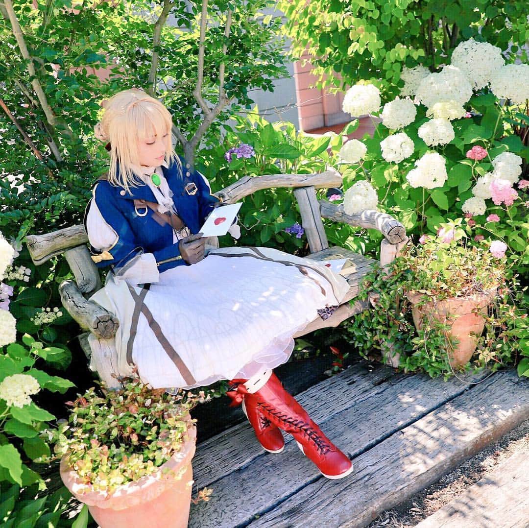 のインスタグラム：「violet evergarden ✉️ ヴァイオレット:70 special thanks:40&skeleton」