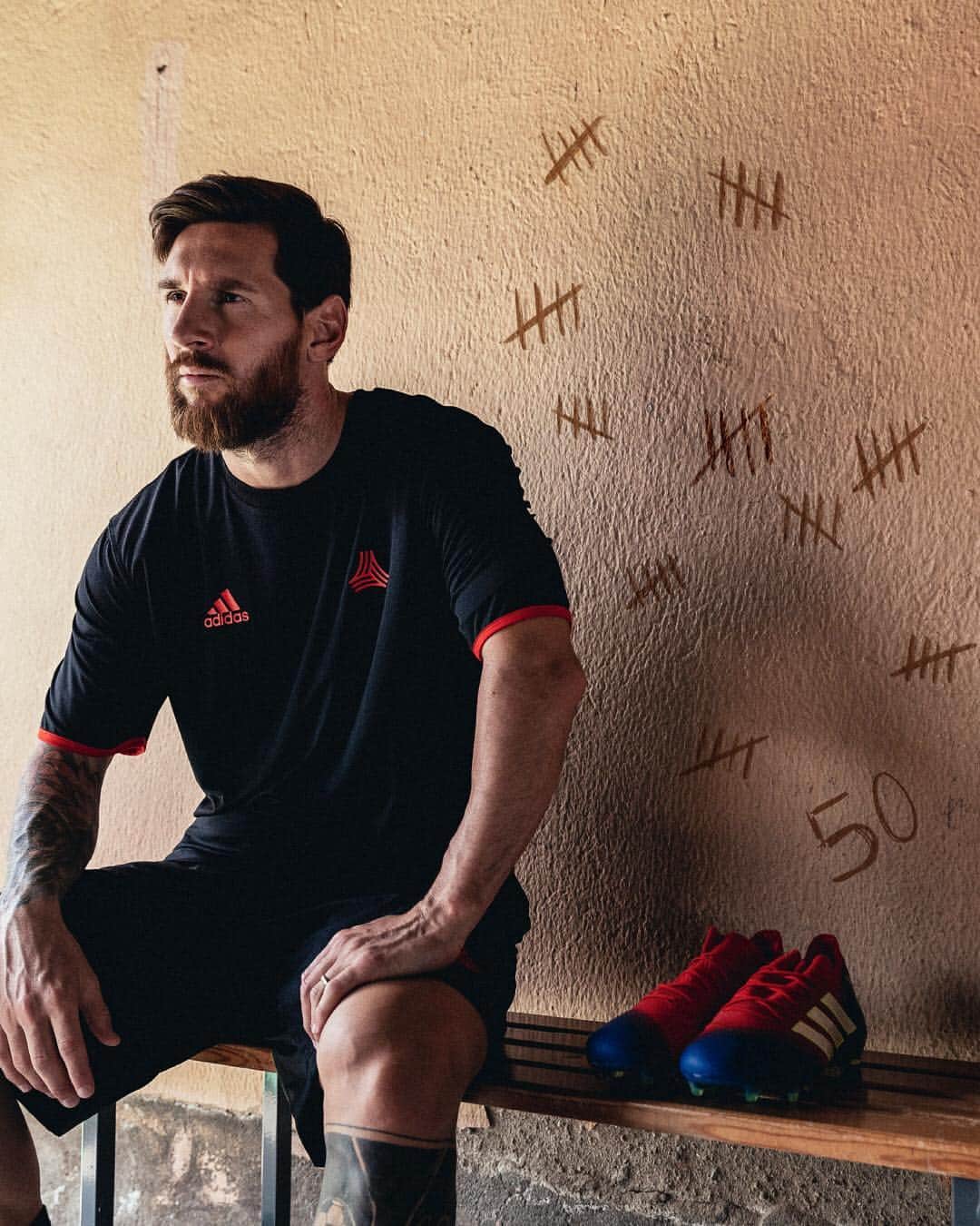 Team Messiのインスタグラム：「Hattrick Hero. 5️⃣0️⃣ goals for @leomessi in 2018.」