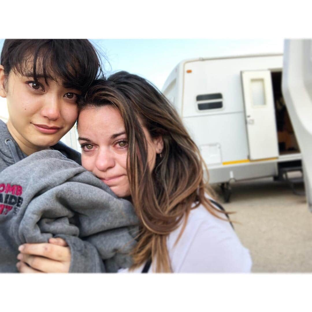 山崎紘菜さんのインスタグラム写真 - (山崎紘菜Instagram)「. I really appreciate your support. #😢😢😢 #missyoumybesties #beautifulpeople #monsterhunter」12月17日 16時52分 - hirona_yamazaki