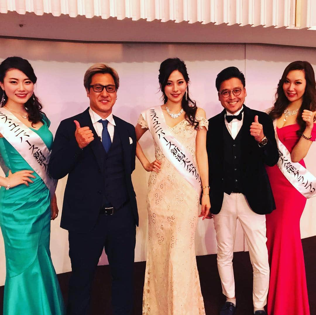 ミノルクリスさんのインスタグラム写真 - (ミノルクリスInstagram)「Niigata Collection Best of miss新潟大会 最終選考会 総合司会をさせていただきました！ 2018ミスユニバース・ジャパン新潟グランプリ仁瓶めいさん 準グランプリ長谷沙也加さん森岡桃子さんとともに。今年のファイナリスト達を見守り、誕生の瞬間に立ち会いました！ #ミスユニバース #ミスユニバーシティ #ミスグランド #ミス新潟 #新潟乃風  #朱鷺メッセ #箕輪社長」12月17日 23時39分 - djminoruchris