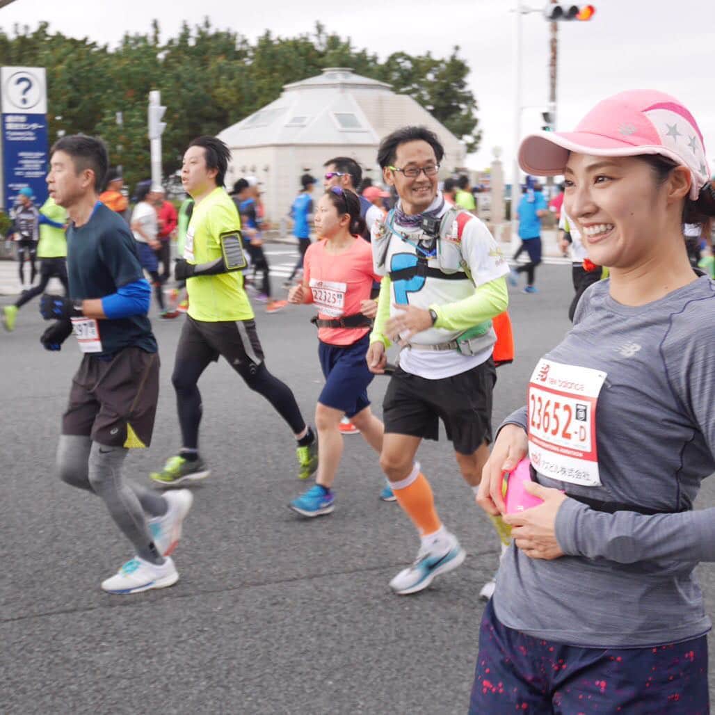 岩本乃蒼さんのインスタグラム写真 - (岩本乃蒼Instagram)「番組を離れてもこうして応援にきてくれるにんにくん、本当にありがとう😊そして、にんにくんと共に私のマラソン挑戦を応援してくれたのが、千葉さん✨走り方を教えていただいたり、私の体力と練習量からペースを考えてくださったり、たくさんサポートしてくださいました✨  もう足もすっかり回復したので、次の目標に向けてまた走り出しています🏃‍♀️ #火曜サプライズ #にんにくん #湘南国際マラソン」12月18日 21時33分 - noa_iwamoto