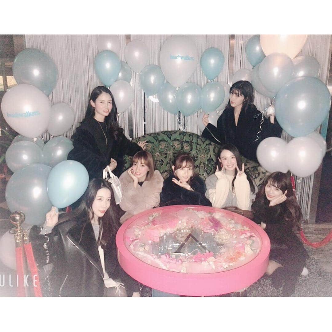 福田朱子さんのインスタグラム写真 - (福田朱子Instagram)「✨💙bluesky walkers💙✨ 左から👉 松尾ちゃん💓チャナちゃん💕岡島ちゃん💗朱子💞千倉ちゃん💖ばんび番長💕乙ちゃん💗  ありゃ？まいちゃんもいたんだけどどこいった？？ #blueskywalkers #忘年会 #model #モデル #女優 #actor #racequeen #レースクイーン #グラビア #歌手 #singer #instagramer #芸能事務所 #みんな可愛い」12月18日 22時07分 - syuko29