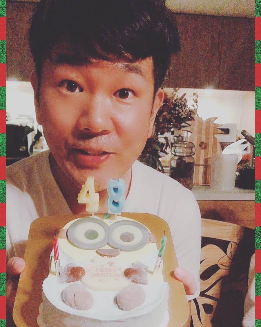 のインスタグラム：「happy birthday🎉 Papa✨✨✨ 48歳 顔パンパンだけど がんばれー‼️‼️‼️‼️」