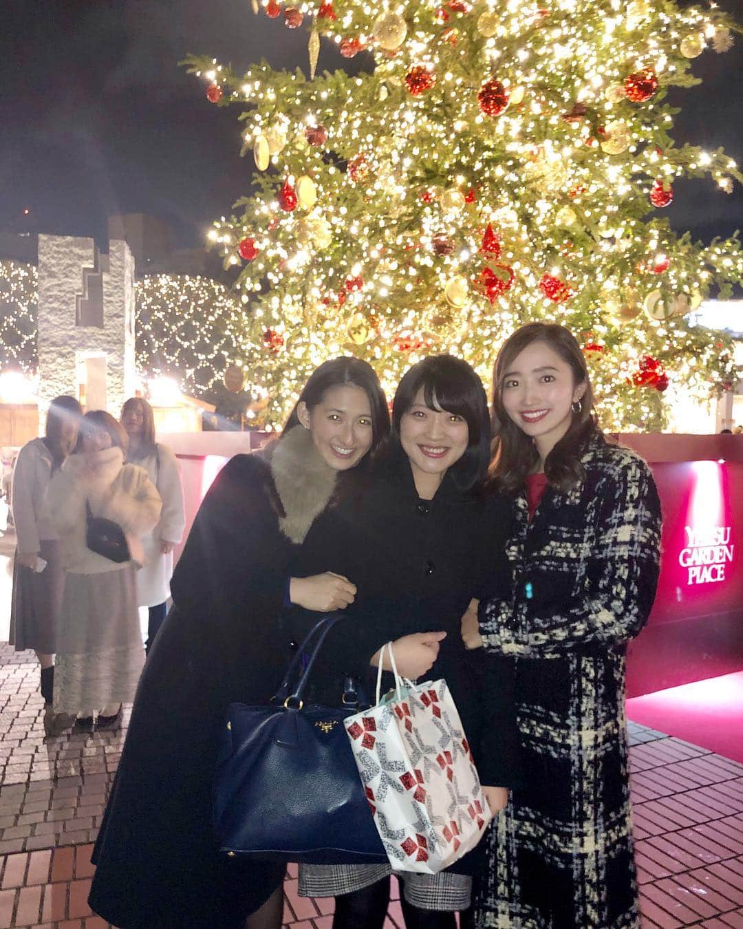 曲渕伊代のインスタグラム：「👘🎄 Queen of KIMONO Christmas Party 2018」