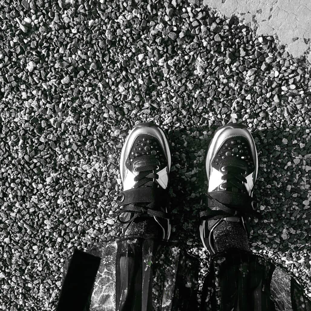吉川愛さんのインスタグラム写真 - (吉川愛Instagram)「☺︎ 衣装が本当に可愛かったの。 素敵でした。着れて嬉しかったわ。 靴も最高にカッコいい。 にひ🥰 @ellegirl_jp @coach」12月19日 17時00分 - ai_yoshikawa_official