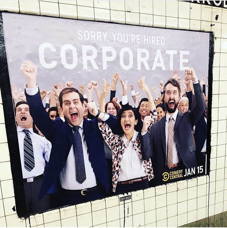 アン・デュデックのインスタグラム：「Season 2 of Corporate! January 15 10:30!!!」