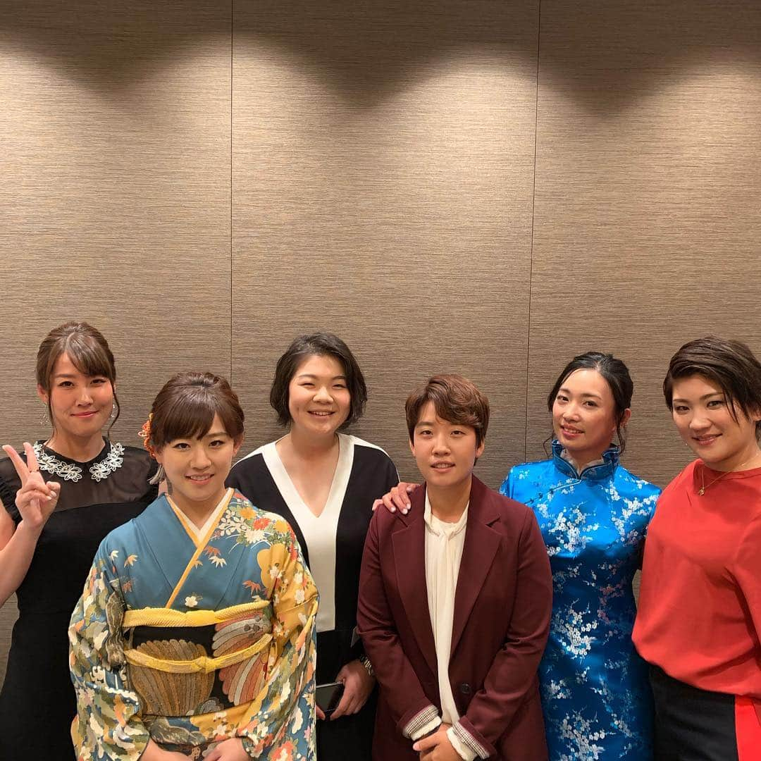 福田真未さんのインスタグラム写真 - (福田真未Instagram)「2018.LPGAアワード✨ 大好きな同級生と❤️ また来年も出れるように頑張ります！！ #成田美寿々 #フェービーヤオ #ペ・ヒギョン #イミニョン #香妻琴乃 #福田真未」12月19日 18時50分 - fukudamami32