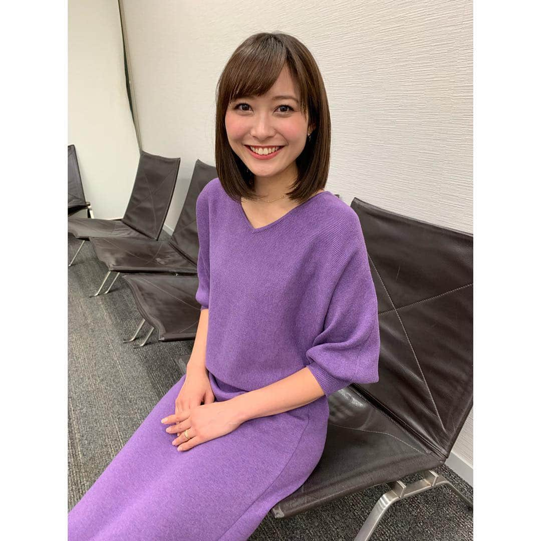 久冨慶子さんのインスタグラム写真 - (久冨慶子Instagram)「今日の衣装も @12twelveagenda  でした✨ 紫のニットワンピース💕 綺麗な形な上に楽チンスタイルです😊 ＊ ＊ #テレビ朝日 #スーパーjチャンネル #久冨慶子 #衣装」12月19日 20時37分 - keiko0hisatomi