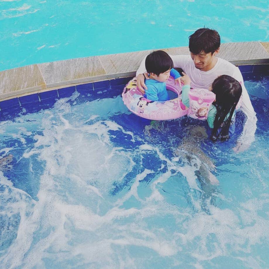 橋本和のインスタグラム：「ここも負けじと夢の国ちゃうかな…  #楽しすぎる #家族旅行っていいね  #大自然 #子供の成長を感じた #帰った次の日 #また行きたい笑 #今シーズンありがとうございました #まだまだ頑張ります #wataru22」