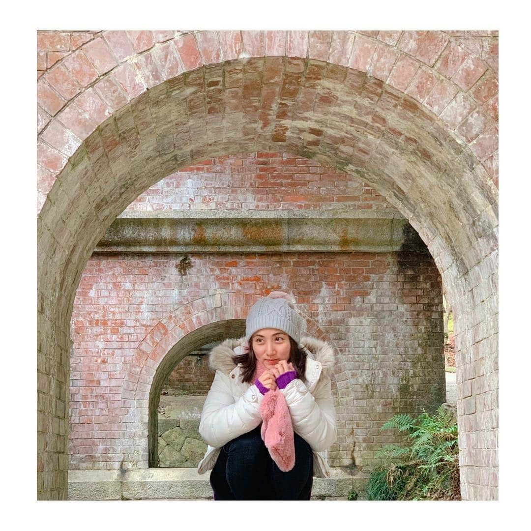 紗綾さんのインスタグラム写真 - (紗綾Instagram)「#京都の旅  #南禅寺 マフラー🧣とニット帽は、 先日ブランチ同期からの誕プレ @ted_baker #tedbakerjapan  ぬくぬくで可愛い〜💖」12月19日 22時02分 - saaya_official_