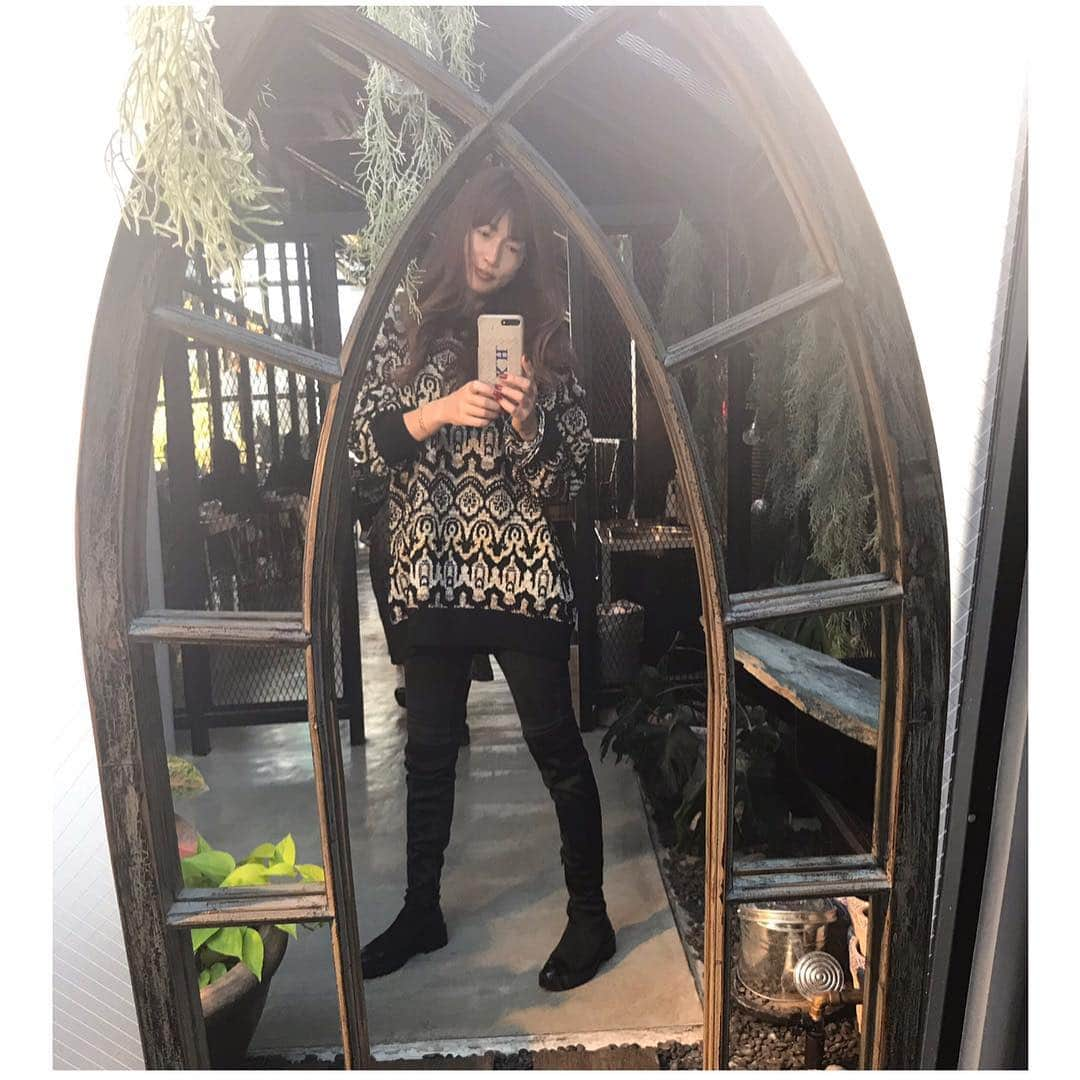 長谷川京子さんのインスタグラム写真 - (長谷川京子Instagram)「☺️ #tops#drisvannoten#boots#zara」12月19日 23時54分 - kyoko.hasegawa.722