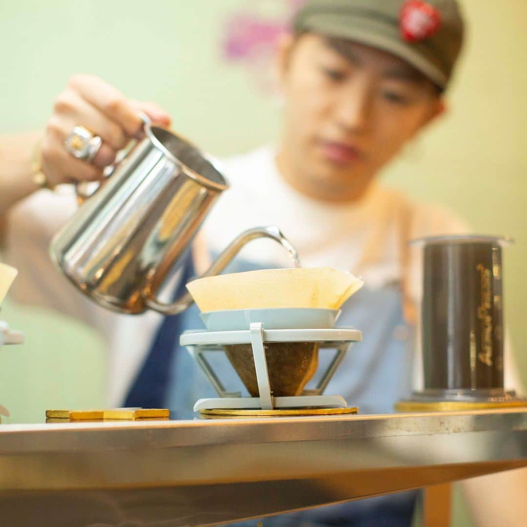 佐野玲於1st公式写真集 さのさんのインスタグラム：「@ AMAZING COFFEE BREAKTIME☕️ with HAYATO  #さのさん #はやと先生 #佐野玲於 #小森隼 #佐野玲於1st写真集 #GENERATIONS #generationsfromexiletribe」