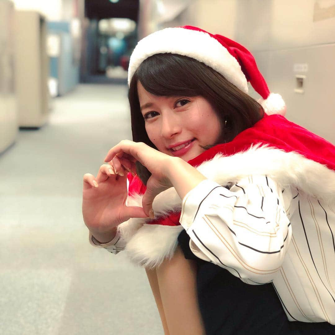 宇内梨沙さんのインスタグラム写真 - (宇内梨沙Instagram)「✳︎ 来週月曜日 つまりクリスマスイブ🎄  NEWS23スポーツは 年に一回のスポーツ総決算企画 . 「今年の顔が選ぶ ２０１８年スポーツ名場面」 . をお送りします🎉  乃木坂46さんやDA PUMPさんなど 今年を彩ったスターや話題 となったあんな方の登場もあります！  スタッフさんが総力を挙げる 私も大好きな企画です。  クリスマスイブに素敵な映像をお届けします🎁 ぜひ楽しみにしていてください♪  #皆さんの #2018年ベストofスポーツシーン #って何ですか」12月22日 1時14分 - risaunai