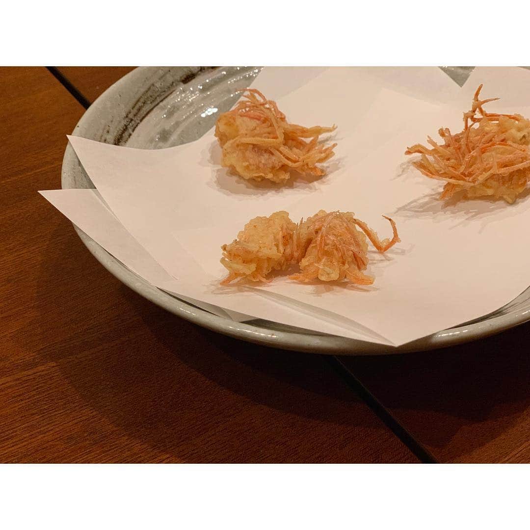佐々木希さんのインスタグラム写真 - (佐々木希Instagram)「#秋田てんぷらみかわ 私も母も大好きな、 てんぷらみかわさん。 秋田食材をたくさん使っています。 あの食感… 食べた後、しばらく余韻に浸っておりました…♡ #秋田」12月21日 18時05分 - nozomisasaki_official