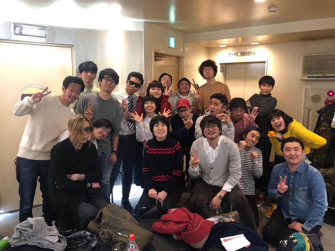 平沼紀久さんのインスタグラム写真 - (平沼紀久Instagram)「さあ、  2019年初笑いの収録🎙 8組のコンビにて4週に渡って笑いを届けられます😹  2018年はクリスマスイブ、年末の放送を残すのみ‼️ 丸山ゴンザレスさんのデープな世界でお楽しみください‼️ #ノリノリでいこうぜ #毎週月曜日 #20時半から #@fm」12月22日 19時11分 - norihisahiranuma