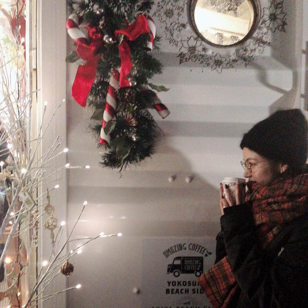 楓さんのインスタグラム写真 - (楓Instagram)「横須賀にある AMAZING COFFEEの 焚き火TIME行ってきました❄️ 素敵な時間でした...✨」12月22日 19時06分 - kaede_