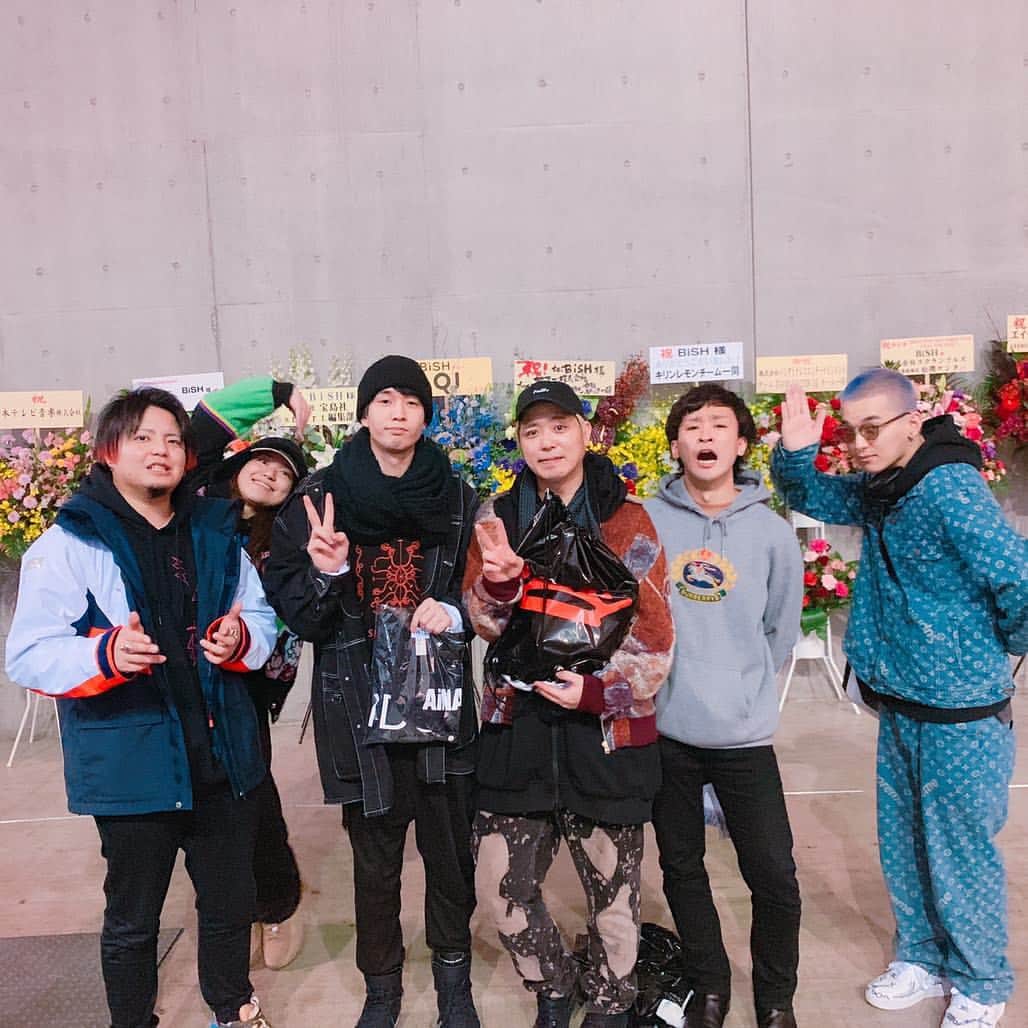 のインスタグラム：「本日のBiSH会。 この度相馬トランジスタさんが新しく入会です。  #BiSH幕張 #THENUDE」