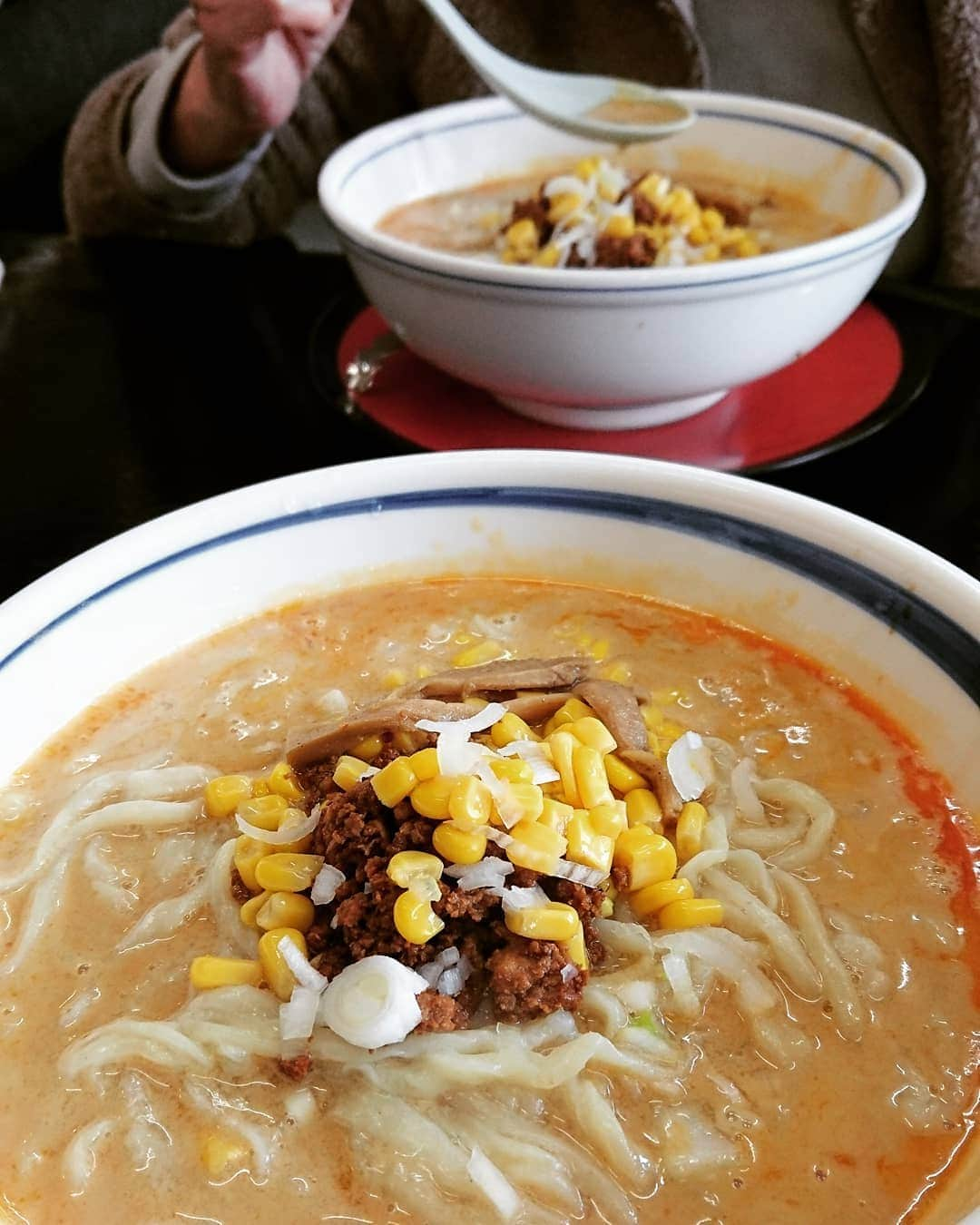 伊勢みずほさんのインスタグラム写真 - (伊勢みずほInstagram)「久しぶりのゴマラーメン✨ モチモチのちぢれ太麺に八角香るゴマスープ✨むしょうに食べたくなる一杯😋  #ラーメン #ことぶき #新潟市西区ランチ #ゴマラーメン #ある意味温活 #ぽかぽか #伊勢みずほ」12月22日 15時06分 - isemizuhoo