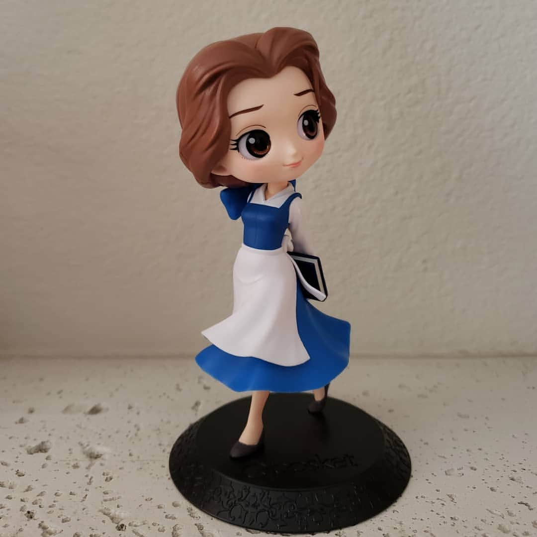 翔さんのインスタグラム写真 - (翔Instagram)「今月もバンプレストから可愛いアリエルとベルのフィギュアが新登場👸 アリエルはドレス色違いで今にも動き出しそう❤ベルも見ているだけでアニメや映画のワンシーンが蘇ってくる!  日本から帰ってきてはや１ヶ月。。。ゲームセンターが恋しい😅クレーンゲームしたい。。。。何気に母もはまってます😑行きたい行きたい行きたい!!!! * * #とるナビ #ゲームセンター #恋しい #クレーンゲーム #今度はいつできるの #ソワソワする #翔の影響で母もはまる #今回も可愛いフィギュア #Disney #Qpos #さすが #バンプレスト #今度はいつできるのかな #日本での楽しみ #また戦利品を自慢したい #craneking #banpresto」12月22日 15時36分 - sho0509official