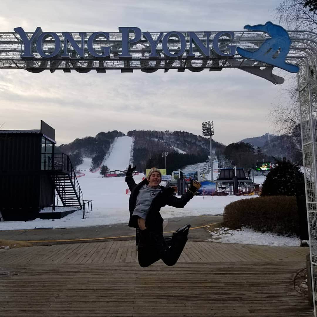 Nolan Gouldのインスタグラム：「Kamsa-hamnida, Korea (Let me know if I spelled it wrong grammar police). Seoul was awesome and crazy and strange. Time to head for warmer climate.」