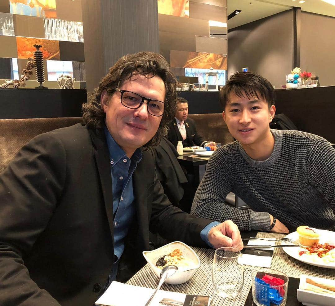 伊藤遼哉さんのインスタグラム写真 - (伊藤遼哉Instagram)「Nice catching up with Alvaro today in Zurich. Thank you for the watch.」12月22日 21時10分 - itoryoya