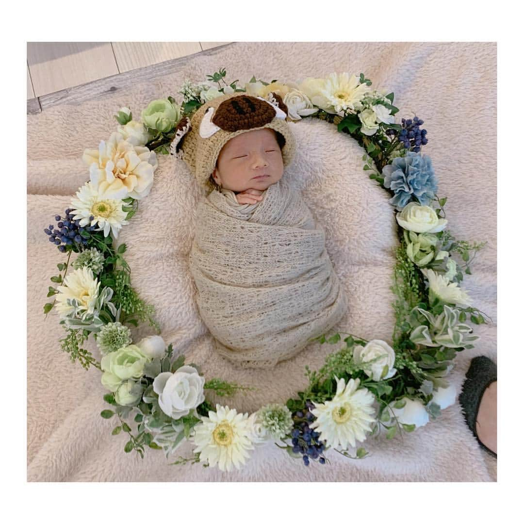 辻希美さんのインスタグラム写真 - (辻希美Instagram)「来年がイノシシ年なのでイノシシバージョンも👶💕" #ニューボーンフォト #イノシシ年 #2019年 #イノシシ #可愛い #可愛い過ぎる #親バカ炸裂 #生後２週間 #新生児 #幸空 #三男」12月22日 21時14分 - tsujinozomi_official