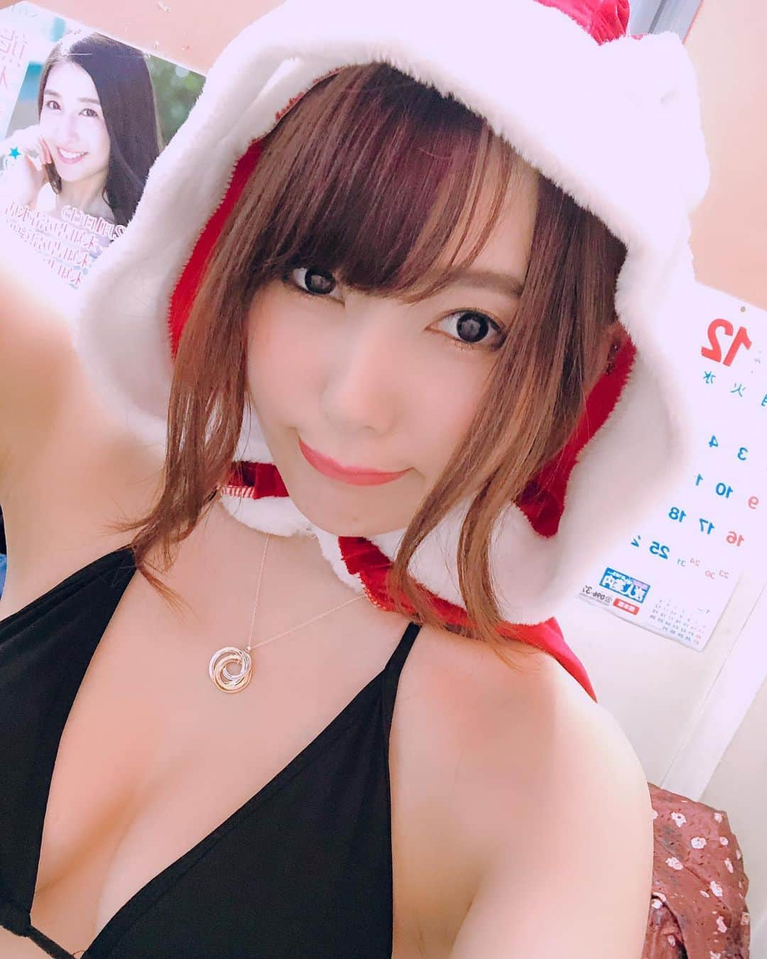 波多野結衣さんのインスタグラム写真 - (波多野結衣Instagram)「Merry Xmas☆ そして熊本イベントありがとう⸌◦̈⃝⸍ 明日は福岡！ . . #波多野结衣 #メリークリスマス #サンタコス #熊本 #くまもん #ありがとう #九州 #イベント」12月22日 21時40分 - hatachan524