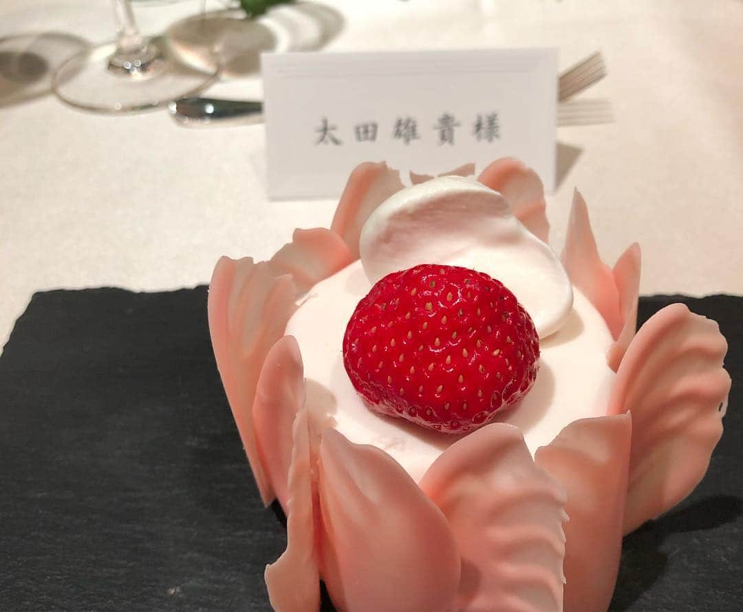 太田雄貴さんのインスタグラム写真 - (太田雄貴Instagram)「結婚式はやっぱ楽しいなぁ！！ 今福さんおめでとうございます㊗️」12月22日 23時16分 - yuki_ota_fencing