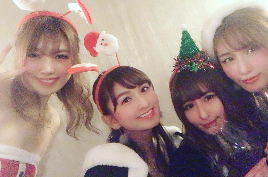 有馬綾香のインスタグラム：「シーズン終わっても会えるの嬉しいなー。 #rq #レースクイーン #sgt #ワイン会」