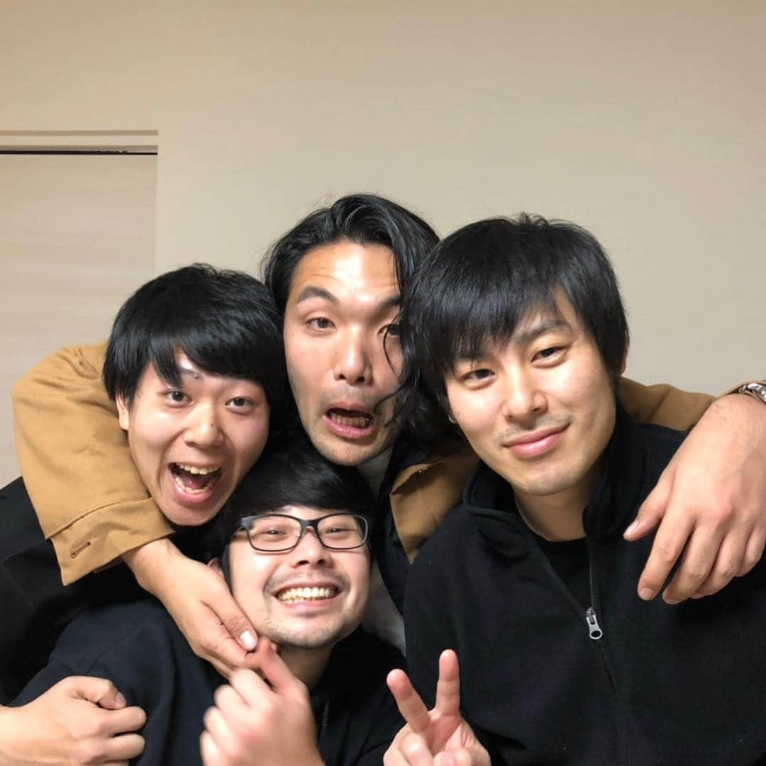 松間雄亮さんのインスタグラム写真 - (松間雄亮Instagram)「おちんぽ忘年会。また腹ちぎれるくらい笑かしてもうた。最の高。  #見取り図盛山 さん #山城 さん #セミリタイア伊藤 さん #ジュゴン松間」12月23日 0時12分 - yusuke01418931