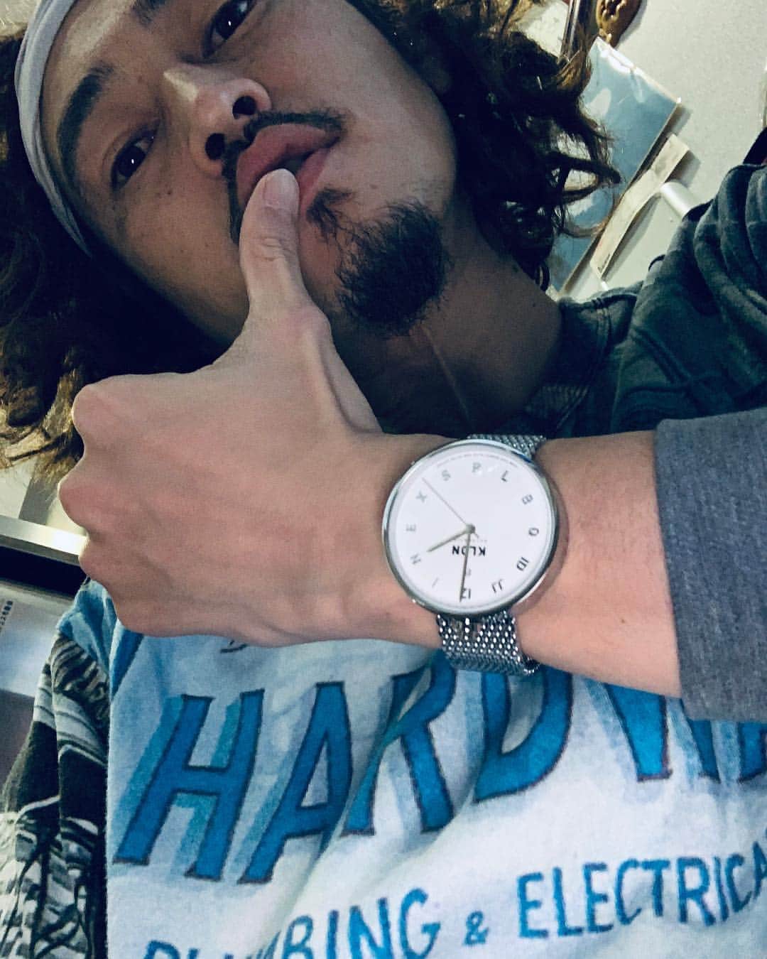 窪塚洋介のインスタグラム：「We have created the time. #klon #クローン ＠klon_klon_klon Darkness is uncovering the new face of this watch.」