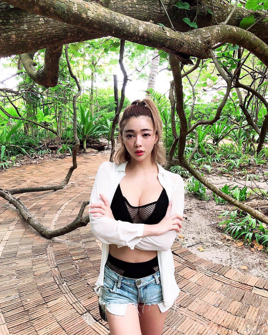濱野りれのインスタグラム