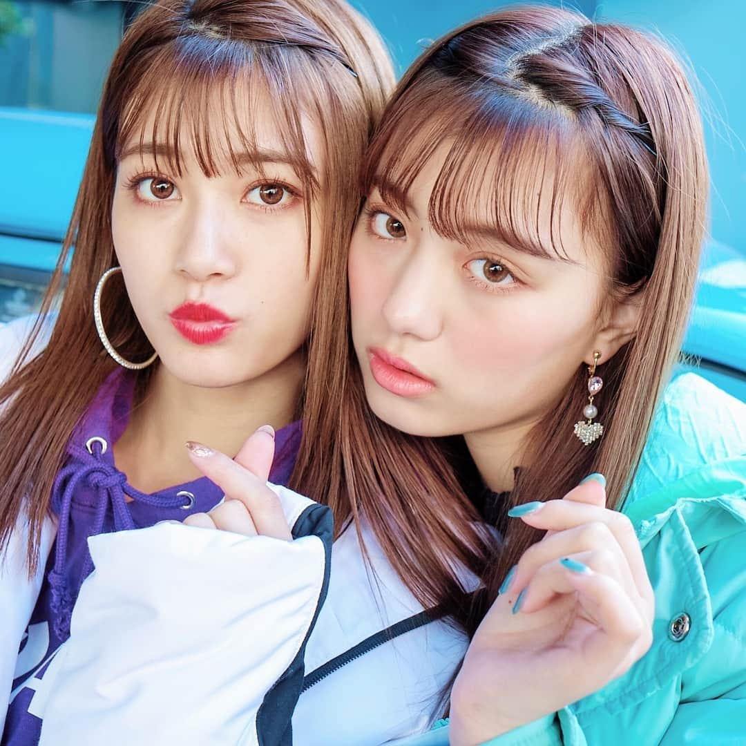 Popteenさんのインスタグラム写真 - (PopteenInstagram)「2月号のオフショット公開💗JK2サラサラストレートヘアのめるにゃんコンビ😻💗💗 #popteen#２月号#オフショット#jk2#のあにゃん#めるる」12月23日 12時41分 - popteen_official