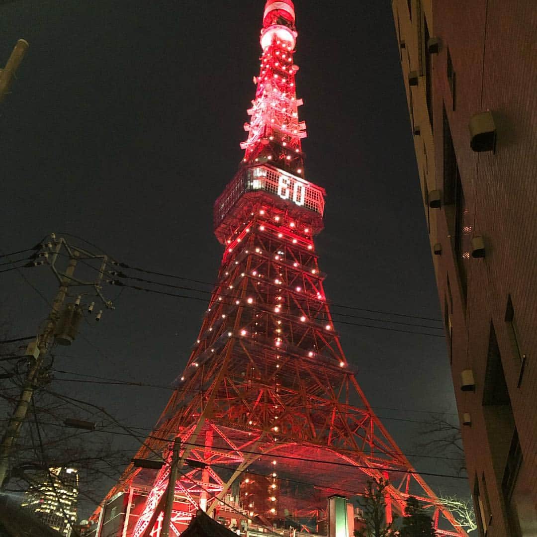 マシ・オカのインスタグラム：「Happy 60th! #tokyotower  #東京タワー」