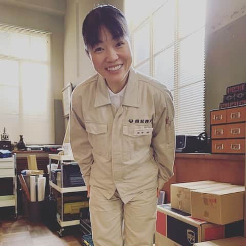 イモトアヤコさんのインスタグラム写真 - (イモトアヤコInstagram)「・ #下町ロケット #まだ終わりません #来年1月2日新春スペシャル #ぜひ見てください #撮影もラストスパートです」12月24日 7時57分 - imotodesse