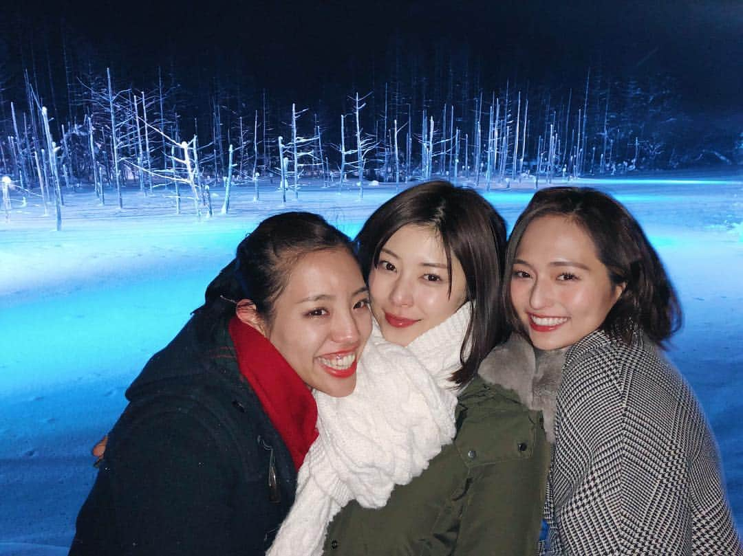 山賀琴子さんのインスタグラム写真 - (山賀琴子Instagram)「クリスマスに大好きな友達が実家に遊びにきてる🎄💗」12月24日 17時51分 - kotokoyamaga