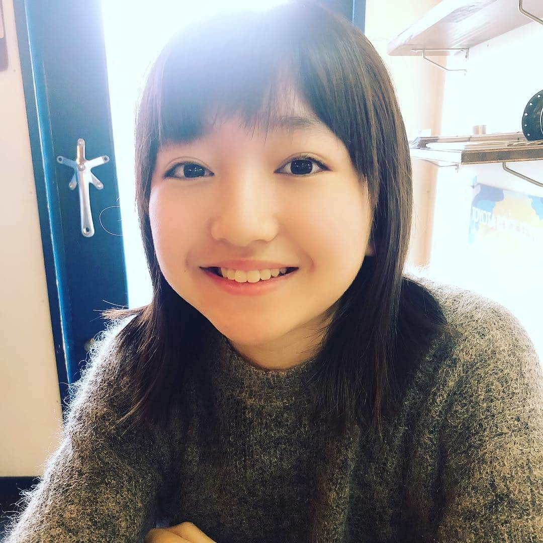 谷花音さんのインスタグラム写真 - (谷花音Instagram)「おはようございます^_^  私は今ドラマのお仕事で  名古屋に来ています😁  今日は撮休なので・・・ 仲良しのメイクさんに教えてもらったおススメのカフェに  朝ごはんを食べに来ました🍳  私は豚肉とほうれん草のオムレツを食べました😋  中がふわっふわでとっても美味しかったです❤️ 次はどこに行こうなぁ〜😆 どこかおススメがあったら教えてください❤️ #谷花音 #名古屋 #EARLY BIRDS  #朝ごはん #breakfast  #オムレツ #撮休 #美味しい #ふわふわ」12月24日 10時15分 - t_kanon_ta