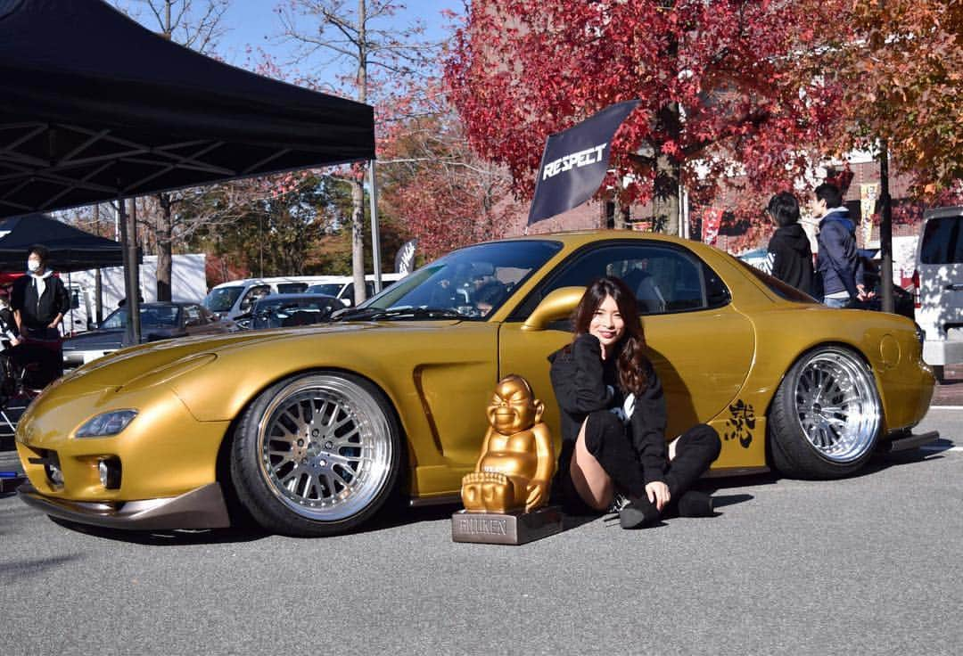 山崎智花さんのインスタグラム写真 - (山崎智花Instagram)「#respectautocustom #fenderist #fenderistjapan #fd3s #fd3 #fd3s_nation #mazda #civic #rx7 #mazdarx7 #rx7fd #stancecar #goldcar #fd3snation #ビリケン #cargirl #cargram #車好きな人と繋がりたい #カスタムカー #マツダ」12月25日 2時38分 - yamasaki_tomoka