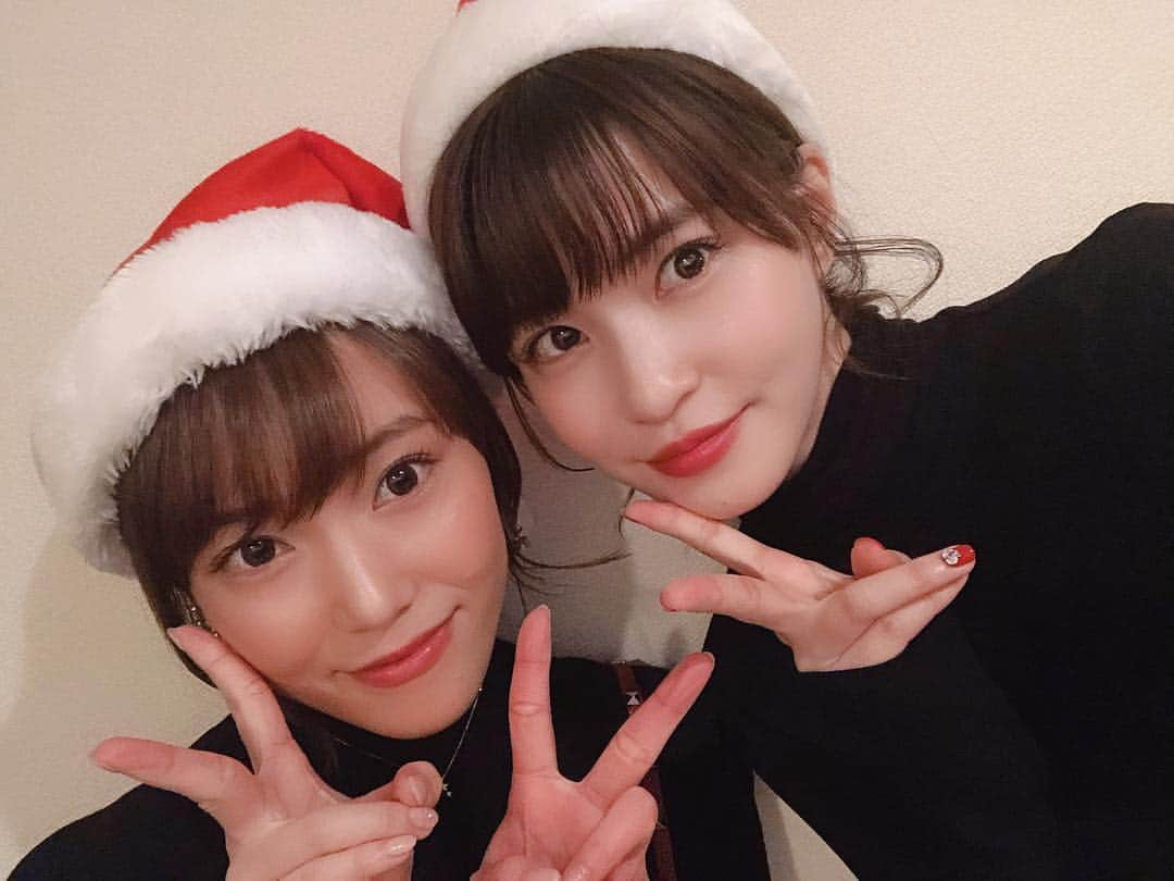 岸明日香さんのインスタグラム写真 - (岸明日香Instagram)「クリスマスイブは安定のこのこと。 ゆいんちで美味しいクリスマスご飯💓 美味しかったああ😍 黒タートルちなみに打ち合わせ無しで普通に被りましたww さすが同級生ww めりくり🤶」12月24日 23時36分 - aspoo02