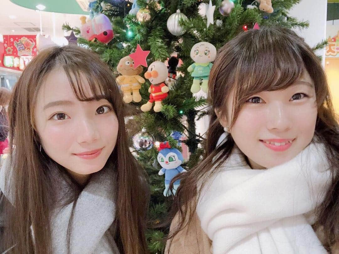 小堀桃子さんのインスタグラム写真 - (小堀桃子Instagram)「. . . クリスマスイブは安定のまいのさん☺︎❤︎ 安定しちゃっていいのだろうか。笑 まいのプレゼントありがとう😢✨ . . #アンパンマンミュージアム」12月24日 23時42分 - kobo_mo