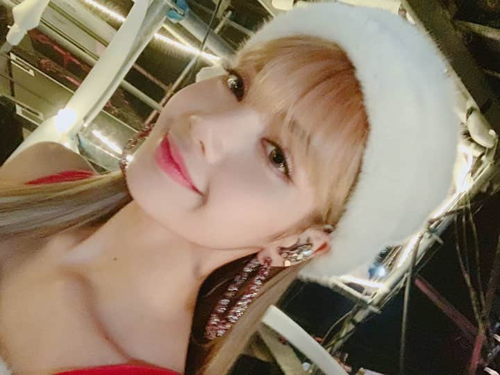 リサさんのインスタグラム写真 - (リサInstagram)「🎄」12月25日 0時00分 - lalalalisa_m