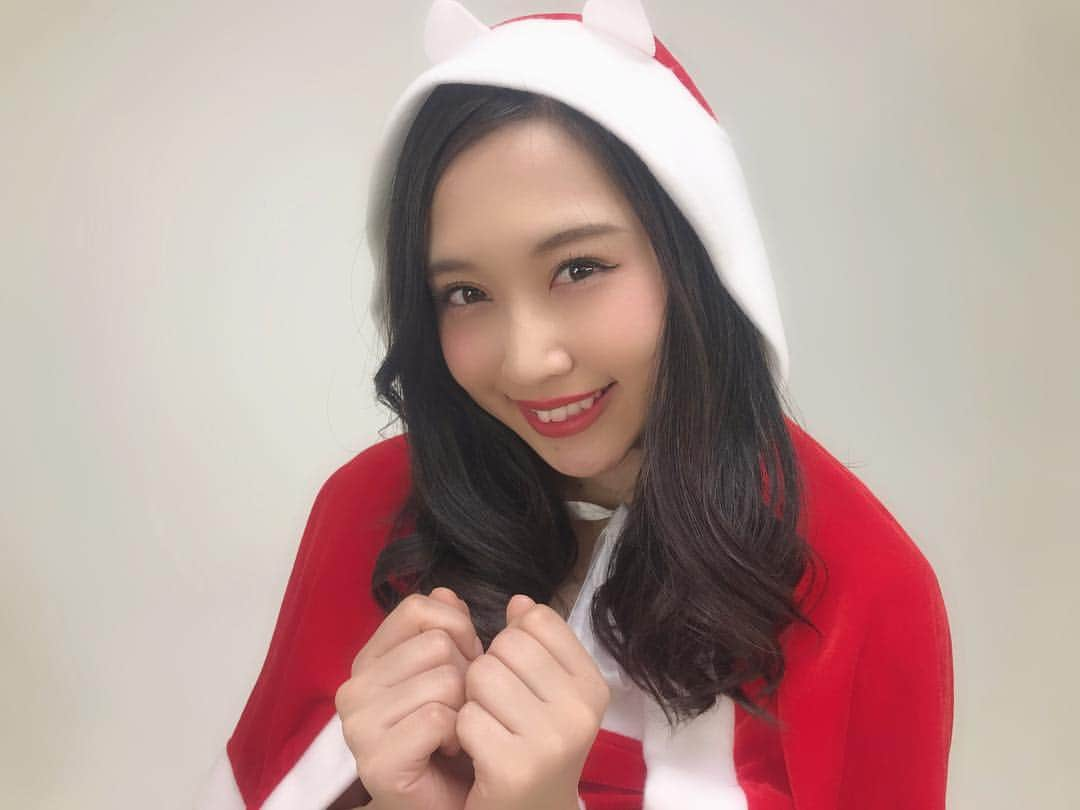 河合秋奈さんのインスタグラム写真 - (河合秋奈Instagram)「Happy Merry X'mas🎅🏻🎄💝 、 #Chubbiness #チャビネス #purple #avex #クリスマス #christmas #サンタ #コスプレ #santaclaus #costume #japan #tokyo #chubby #idol #group #instagood #instalike #instafollow #followme」12月25日 1時33分 - chu_akina