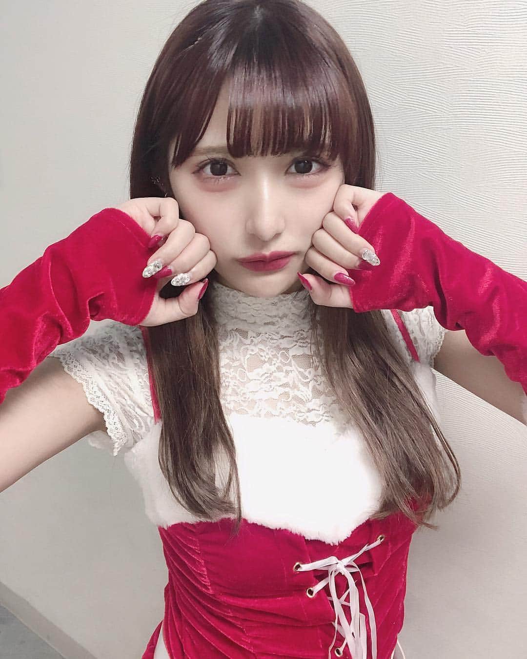 一ノ瀬りとのインスタグラム：「めりーくりすますだよ🎄」