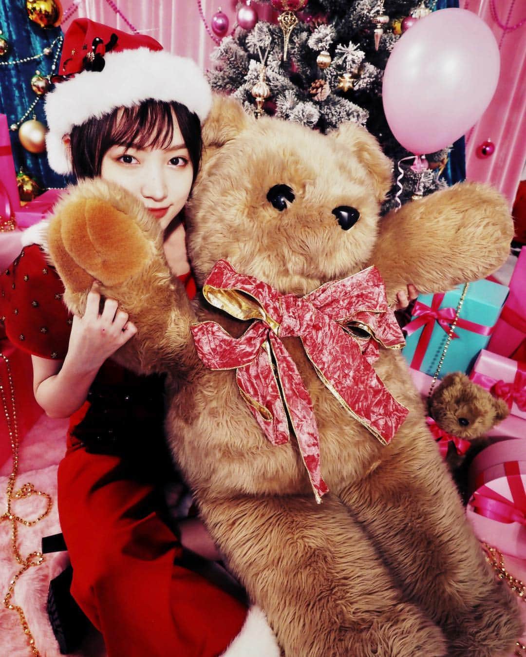 太田夢莉さんのインスタグラム写真 - (太田夢莉Instagram)「ﾒ、ﾒﾘｰｸﾘｽﾏｽ…… #merrychristmas #🐻」12月25日 18時19分 - yustagram12