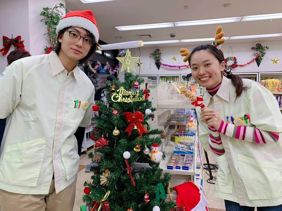 TBS「ルームロンダリング」さんのインスタグラム写真 - (TBS「ルームロンダリング」Instagram)「. メリークリスマス🎄 いかがお過ごしですか？ . 年明けから放送になる地域もありますのでよろしくお願いします👻 . . ＲＫＢ 2019年1月14日(月)～17日(木) 4夜連続 24：26～ . ＴＵＦ 1月15日(火)放送開始 毎週火曜24：58～ . ＴＵＴ 1月19日(土)放送開始 毎週土曜26：08～」12月25日 18時42分 - roomlaundering