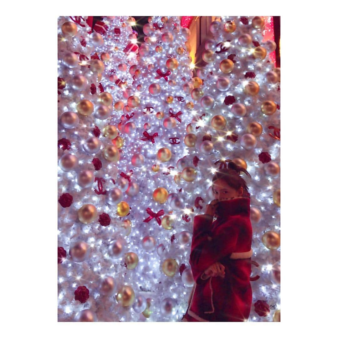 ユナさんのインスタグラム写真 - (ユナInstagram)「✨✨✨✨✨ #융스타그램 🎄」12月25日 18時55分 - yoona__lim