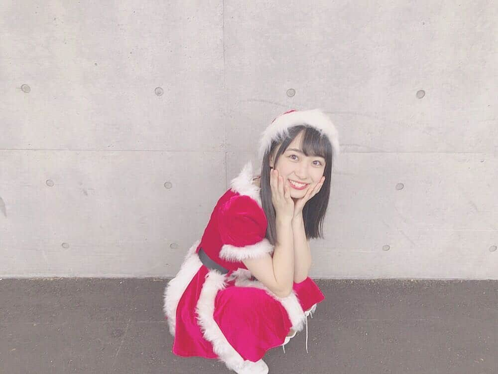 渡部愛加里さんのインスタグラム写真 - (渡部愛加里Instagram)「Merry Christmas🎅🏻🎄 #クリスマス  #サンタさん」12月25日 19時40分 - akarin_1018