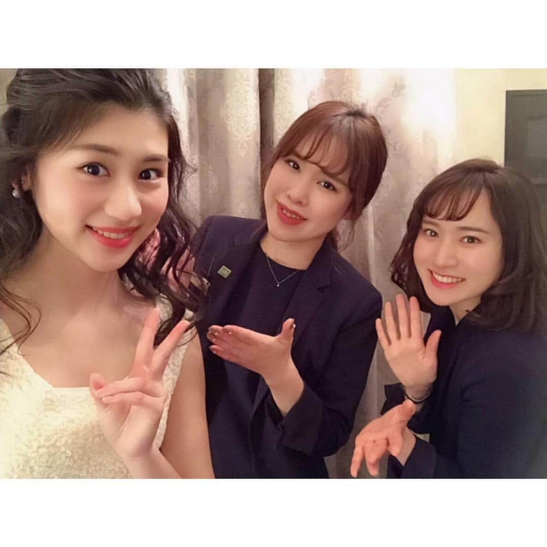 二木蒼生さんのインスタグラム写真 - (二木蒼生Instagram)「#二木蒼生 * 賀詞交換会にてヴィラ・デ・マリアージュイメージガールとしてご挨拶をさせていただきました。 オリジナル曲『まあるい月の灯る丘で』も披露させていただきました🌕*. * 今日も素敵なドレスを着させていただきました✨ オーディションの時からお世話になっている、ヴィザジストの北野穂波さん【 @hnm_wedding 】がヘアメイクしてくださいました💓 * #villasdesmariages #ヴィラデマリアージュ #初代 #イメージガール #villasdesmariagesさいたま #ヴィラデマリアージュさいたま #imagegirl #grandprix #hospitality #dress #hairmake #wedding #party #ミュージカル #haruna_musical_laforet」1月23日 23時35分 - aomushi_kune2