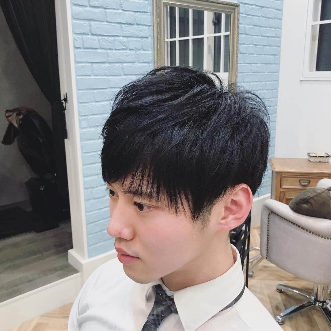 河野玄斗さんのインスタグラム写真 - (河野玄斗Instagram)「髪切った！！！」1月24日 0時01分 - gengen_36